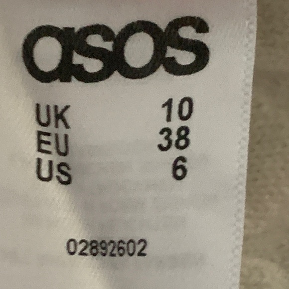 ASOS Ivory Cable Knit Pencil Skirt - Picture 6 of 14